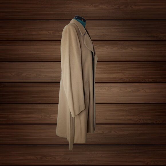 Foxwood Fashions Made in USA Beige 100% Wool Overcoat, Medium - Picture 10 of 14